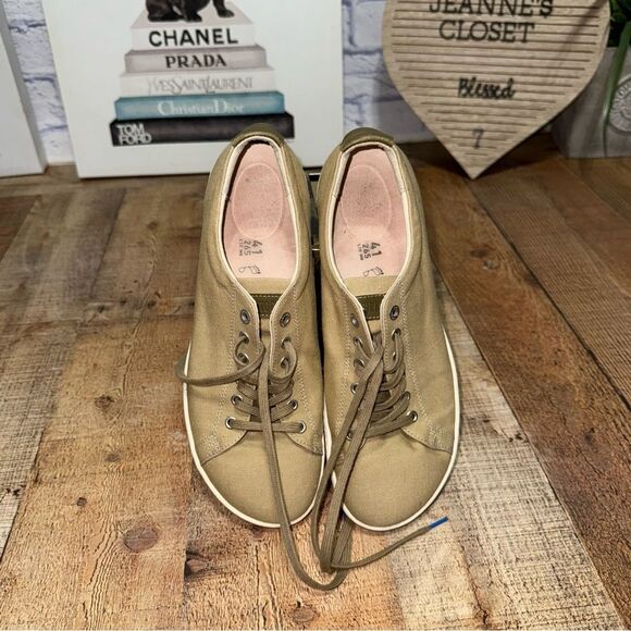 Birkenstock Arran Women’s Taupe Tan Canvas Lace Up Sneaker Size EURO 41 L 10 - Picture 6 of 10